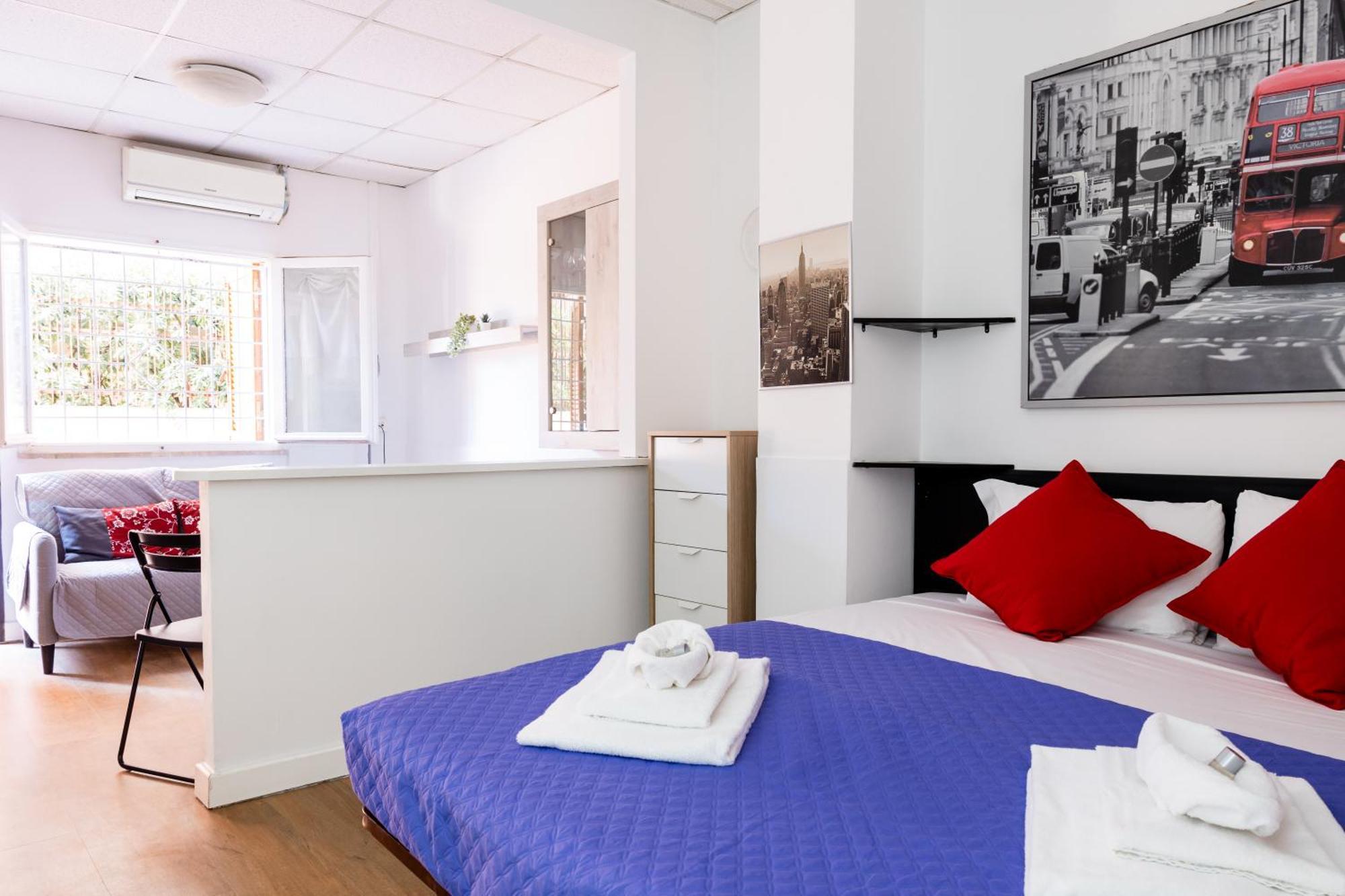 Montagnola Mini House Apartment Рим Екстериор снимка
