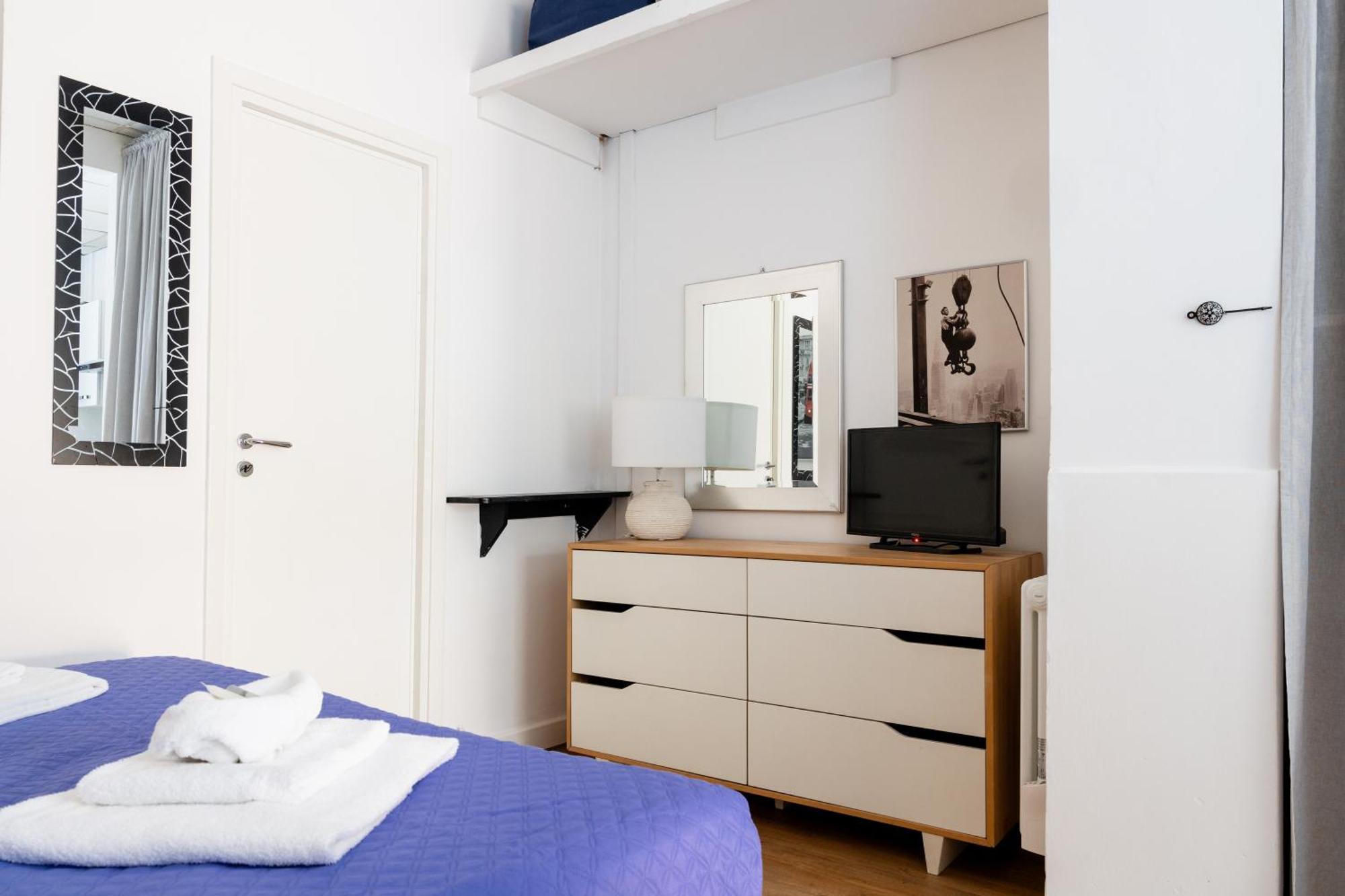 Montagnola Mini House Apartment Рим Екстериор снимка